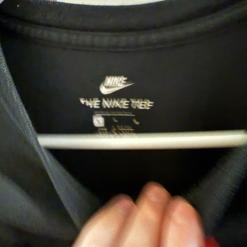 Nike worldwide long sleeve size large - Picture 2 of 3